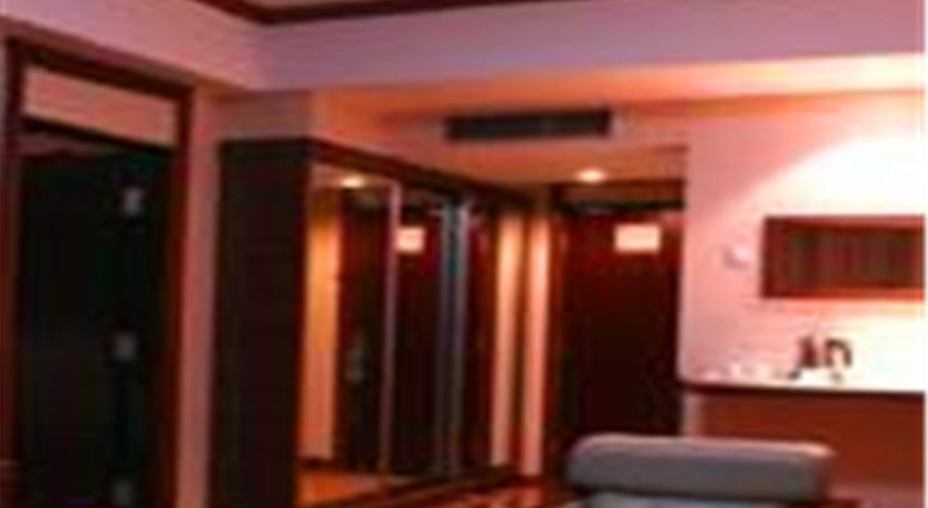 Bremen Holiday Hotel Харбин Экстерьер фото